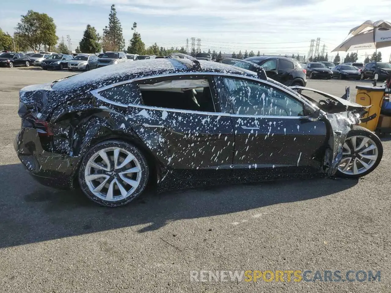 3 fotografías del automóvil dañado 5YJ3E1EB7KF364564 TESLA MODEL 3 2019