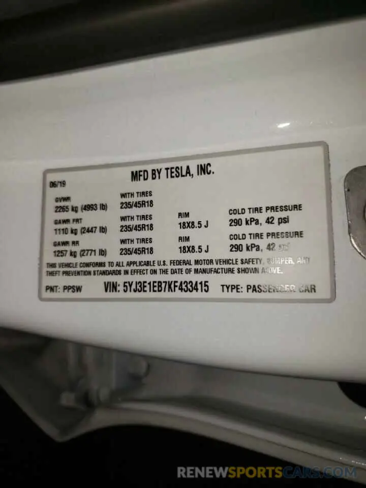 10 fotografías del automóvil dañado 5YJ3E1EB7KF433415 TESLA MODEL 3 2019