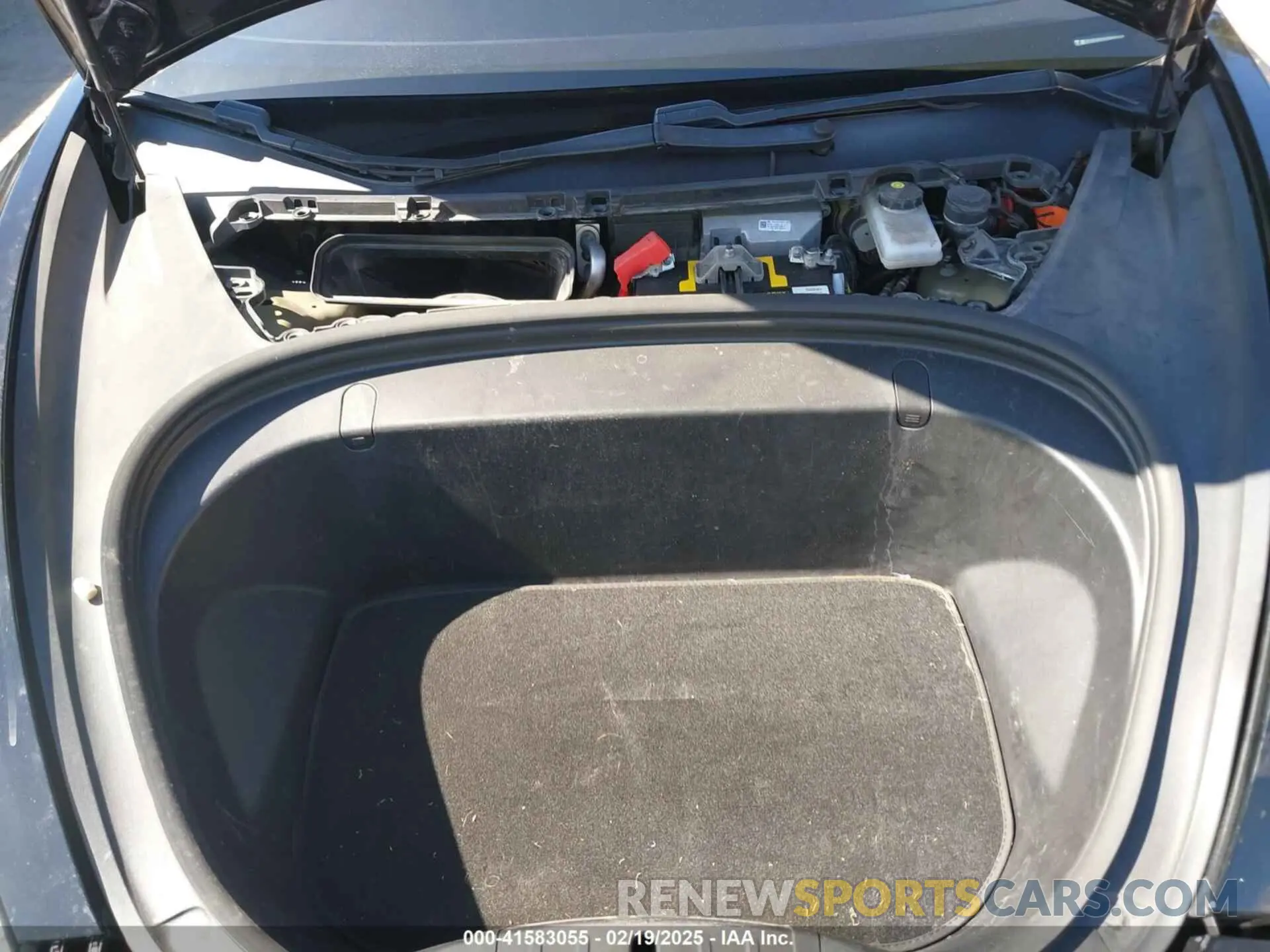 10 fotografías del automóvil dañado 5YJ3E1EB7KF433608 TESLA MODEL 3 2019