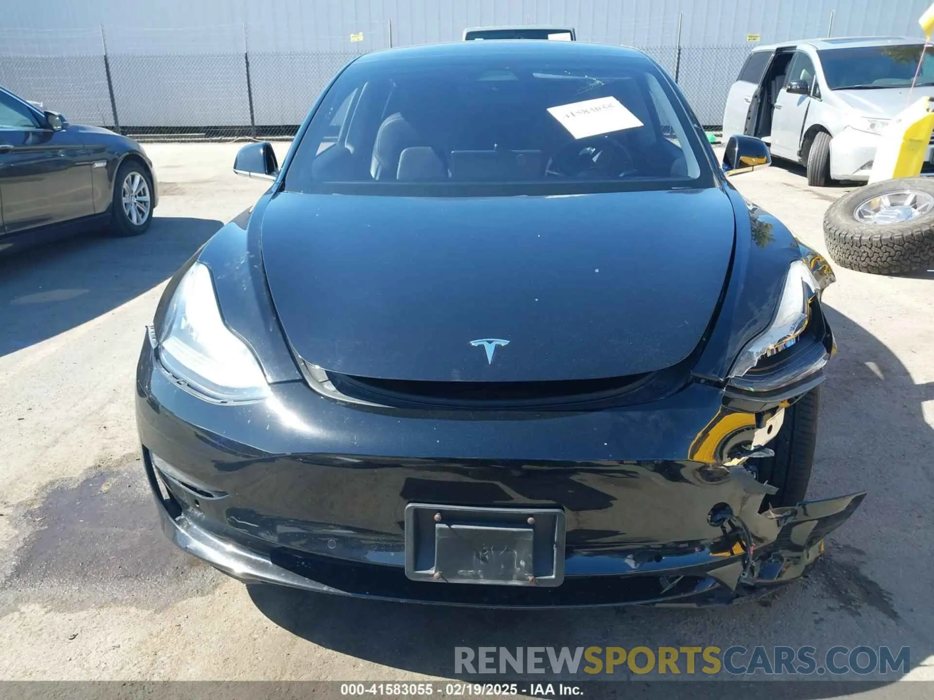 11 fotografías del automóvil dañado 5YJ3E1EB7KF433608 TESLA MODEL 3 2019