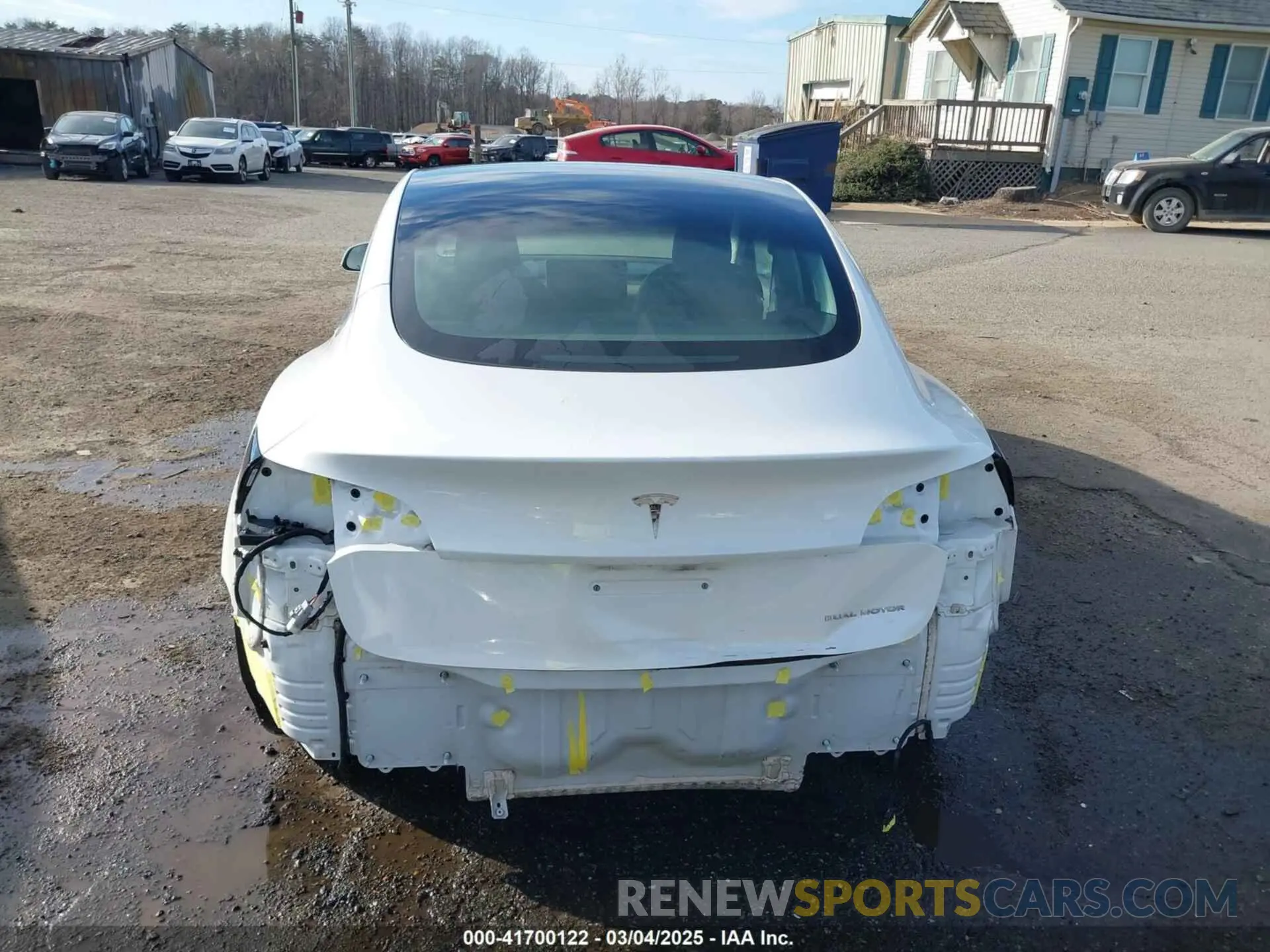 17 fotografías del automóvil dañado 5YJ3E1EB7KF442390 TESLA MODEL 3 2019