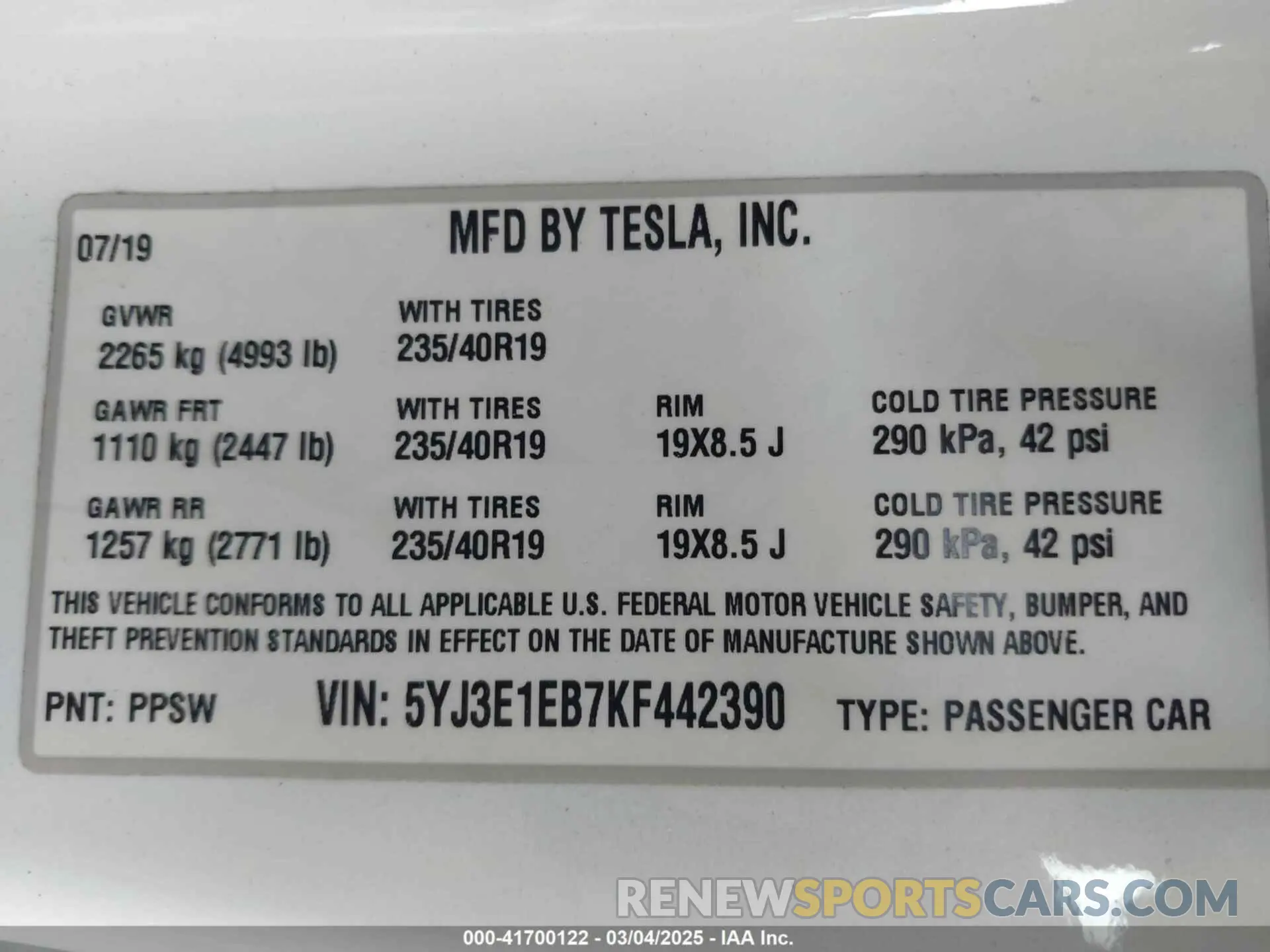 9 fotografías del automóvil dañado 5YJ3E1EB7KF442390 TESLA MODEL 3 2019