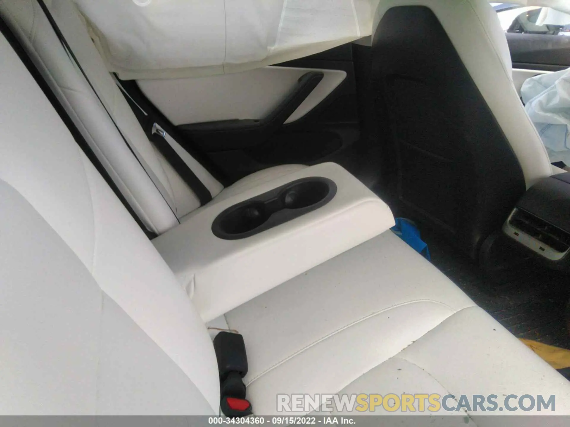 8 fotografías del automóvil dañado 5YJ3E1EB7KF450876 TESLA MODEL 3 2019