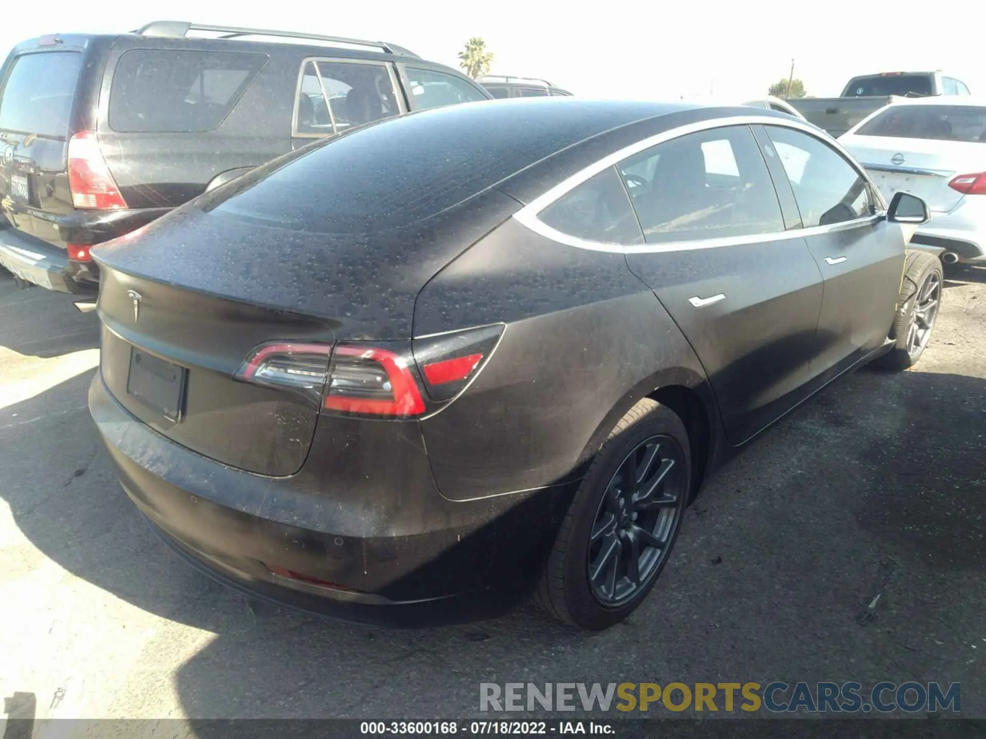 4 fotografías del automóvil dañado 5YJ3E1EB7KF451753 TESLA MODEL 3 2019