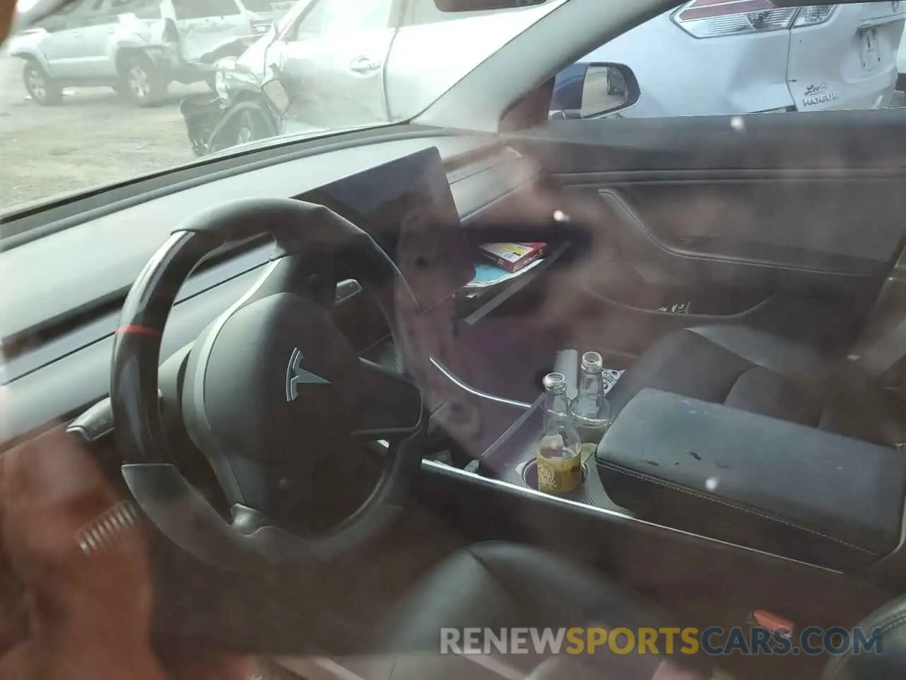 8 fotografías del automóvil dañado 5YJ3E1EB7KF452885 TESLA MODEL 3 2019