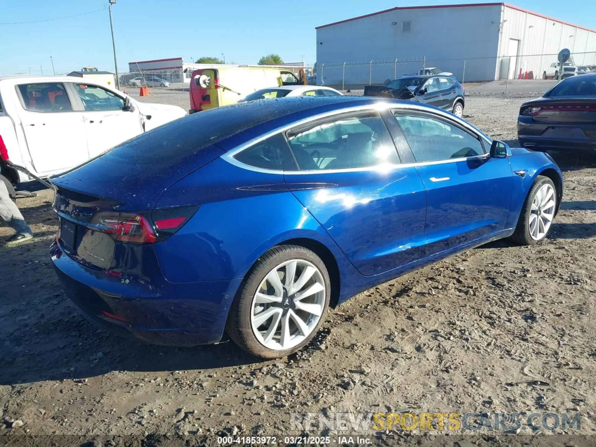 4 fotografías del automóvil dañado 5YJ3E1EB7KF454636 TESLA MODEL 3 2019