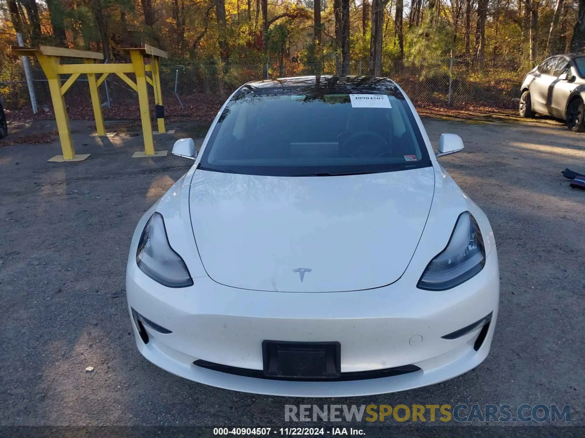 13 fotografías del automóvil dañado 5YJ3E1EB7KF477771 TESLA MODEL 3 2019