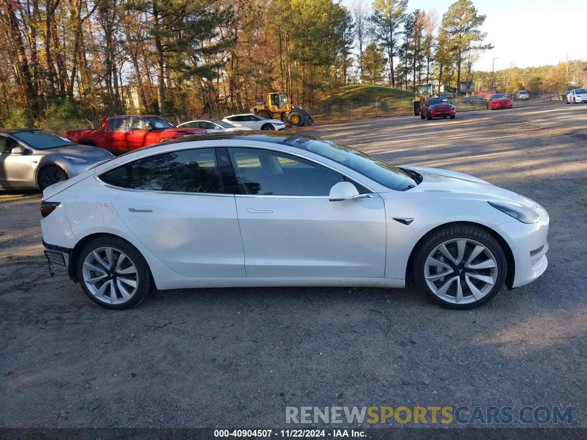 14 fotografías del automóvil dañado 5YJ3E1EB7KF477771 TESLA MODEL 3 2019