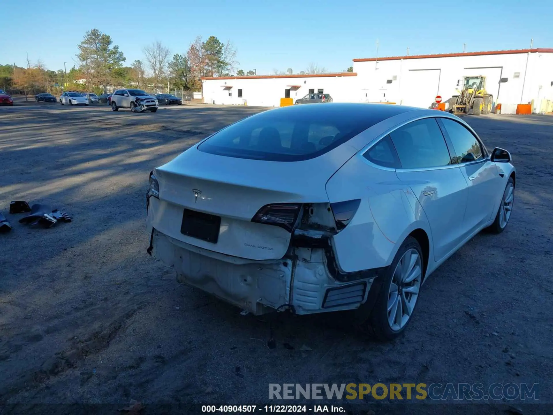 6 fotografías del automóvil dañado 5YJ3E1EB7KF477771 TESLA MODEL 3 2019