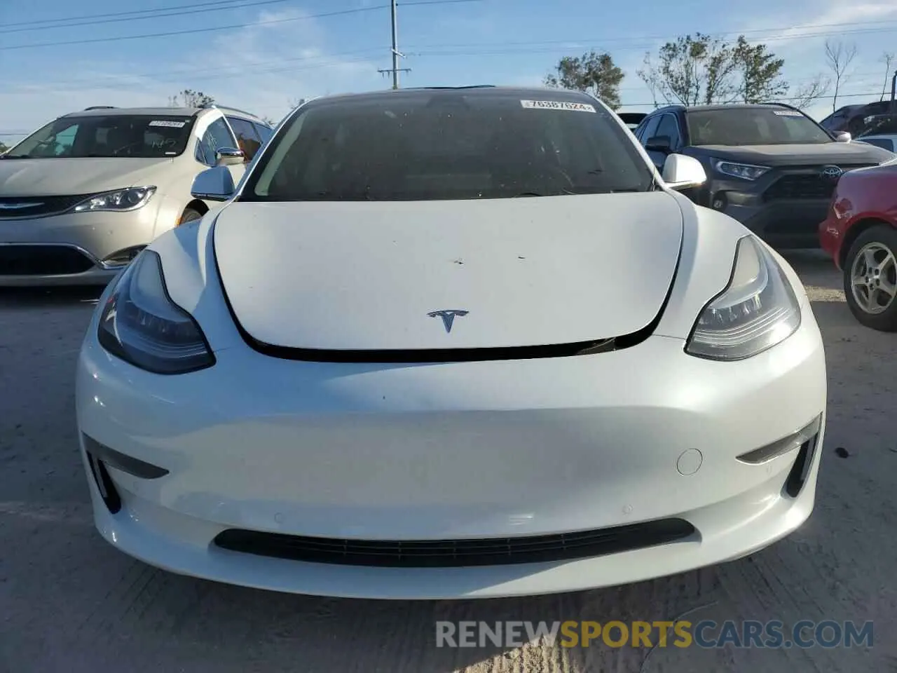5 fotografías del automóvil dañado 5YJ3E1EB7KF510574 TESLA MODEL 3 2019