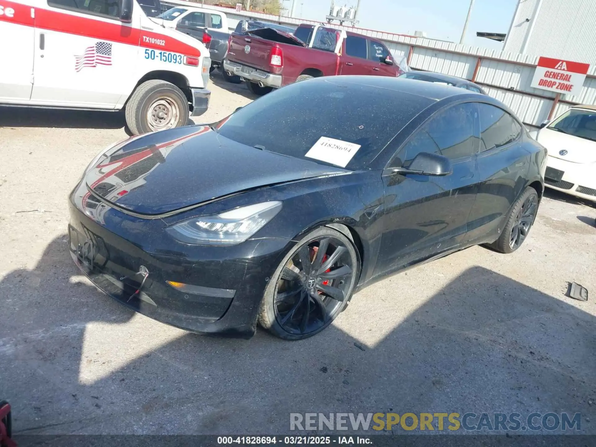 2 fotografías del automóvil dañado 5YJ3E1EB8KF208923 TESLA MODEL 3 2019