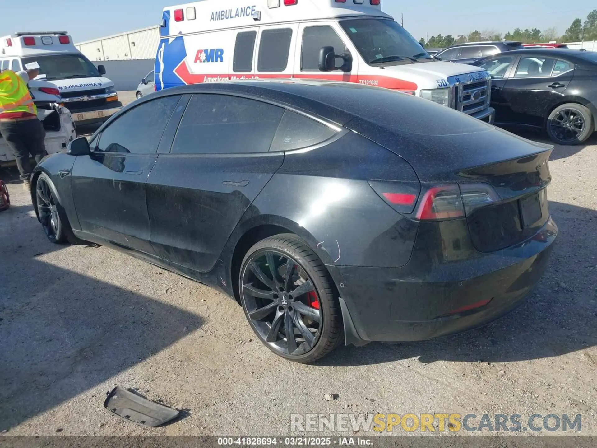 3 fotografías del automóvil dañado 5YJ3E1EB8KF208923 TESLA MODEL 3 2019