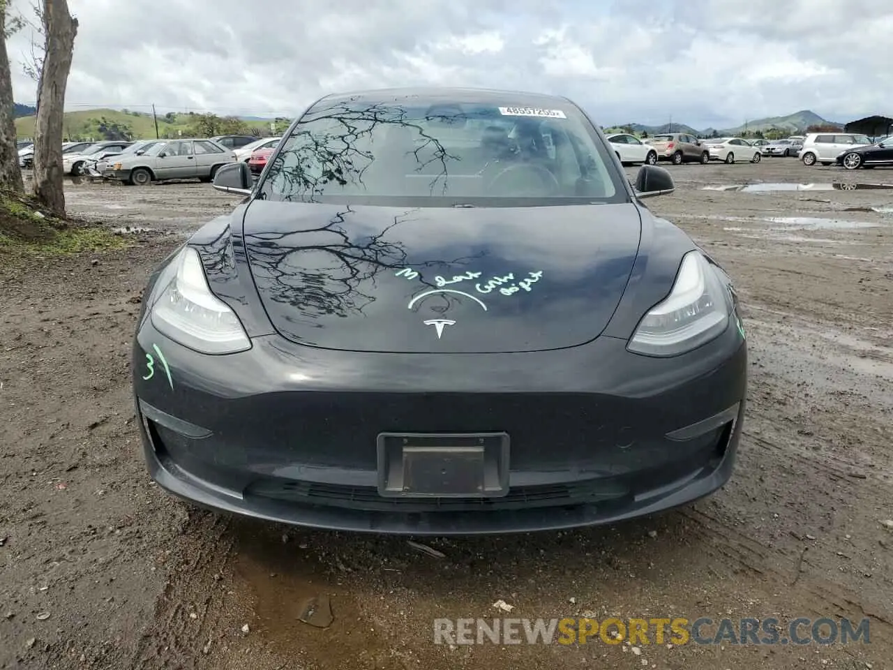 5 fotografías del automóvil dañado 5YJ3E1EB8KF384533 TESLA MODEL 3 2019