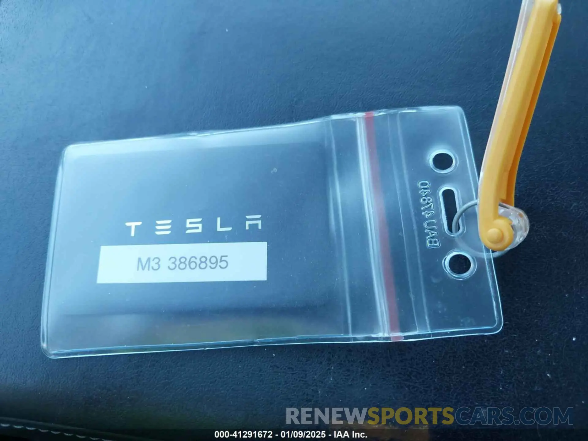 11 fotografías del automóvil dañado 5YJ3E1EB8KF386895 TESLA MODEL 3 2019