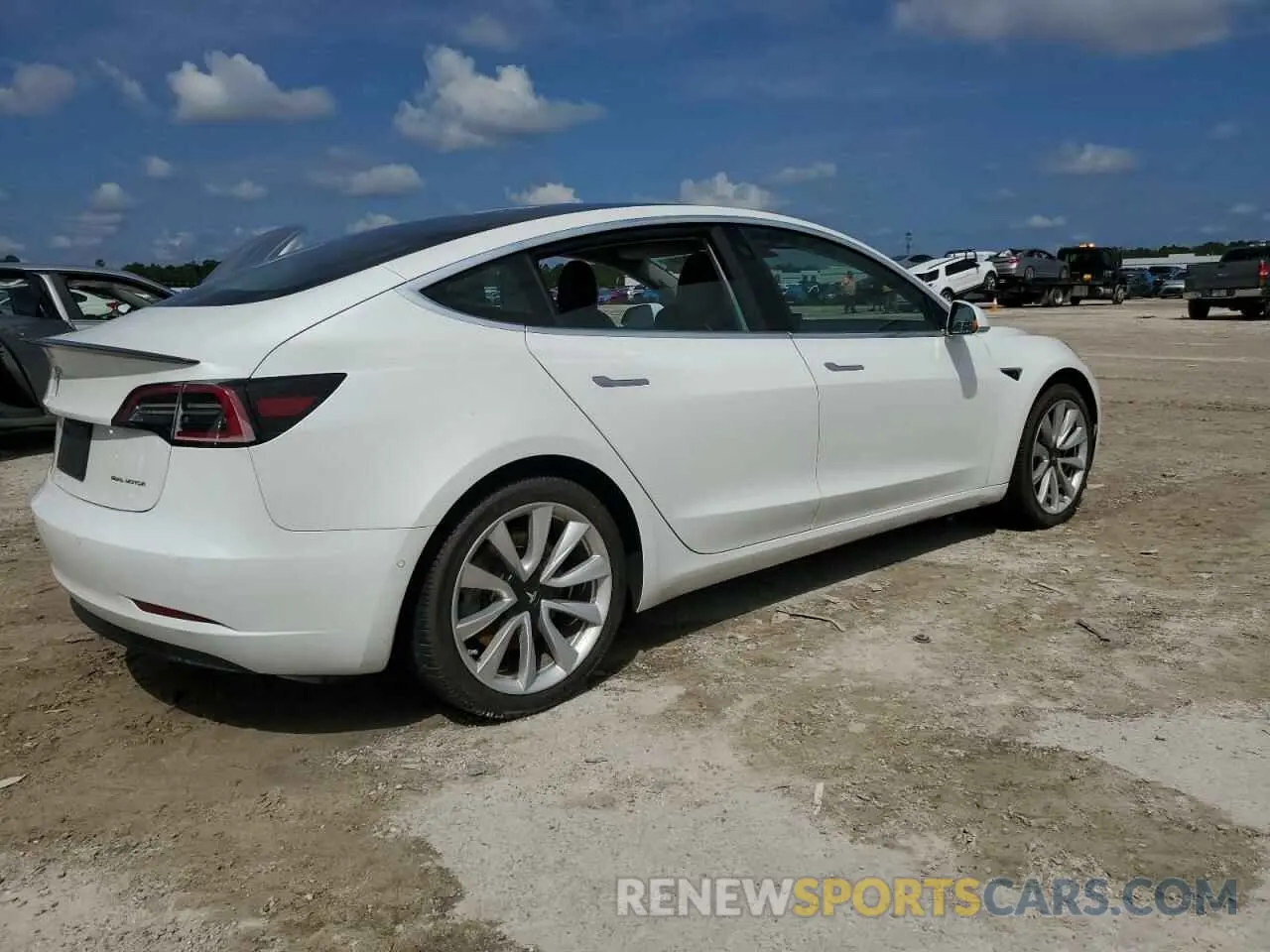 3 fotografías del automóvil dañado 5YJ3E1EB8KF415179 TESLA MODEL 3 2019