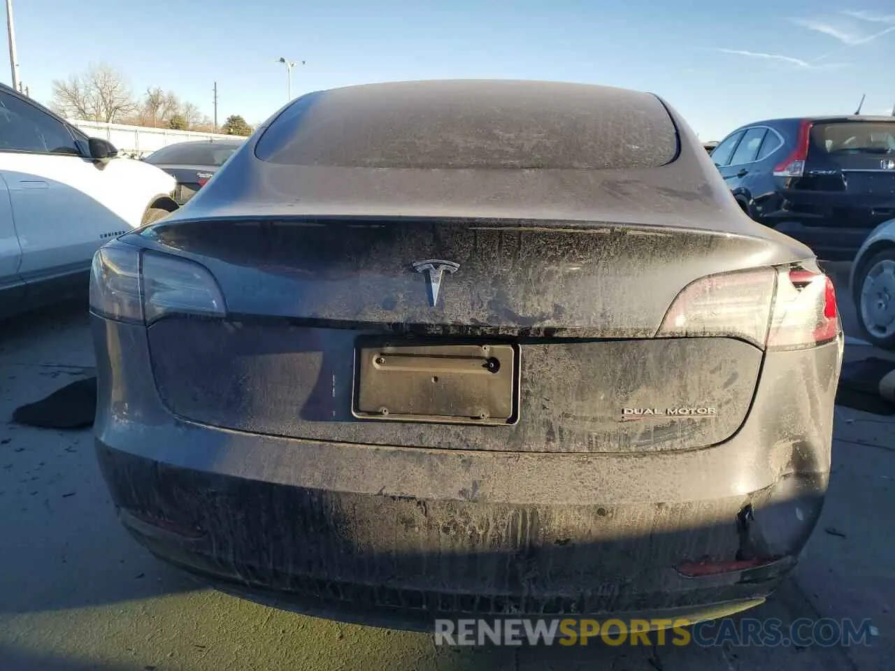 6 fotografías del automóvil dañado 5YJ3E1EB8KF477004 TESLA MODEL 3 2019