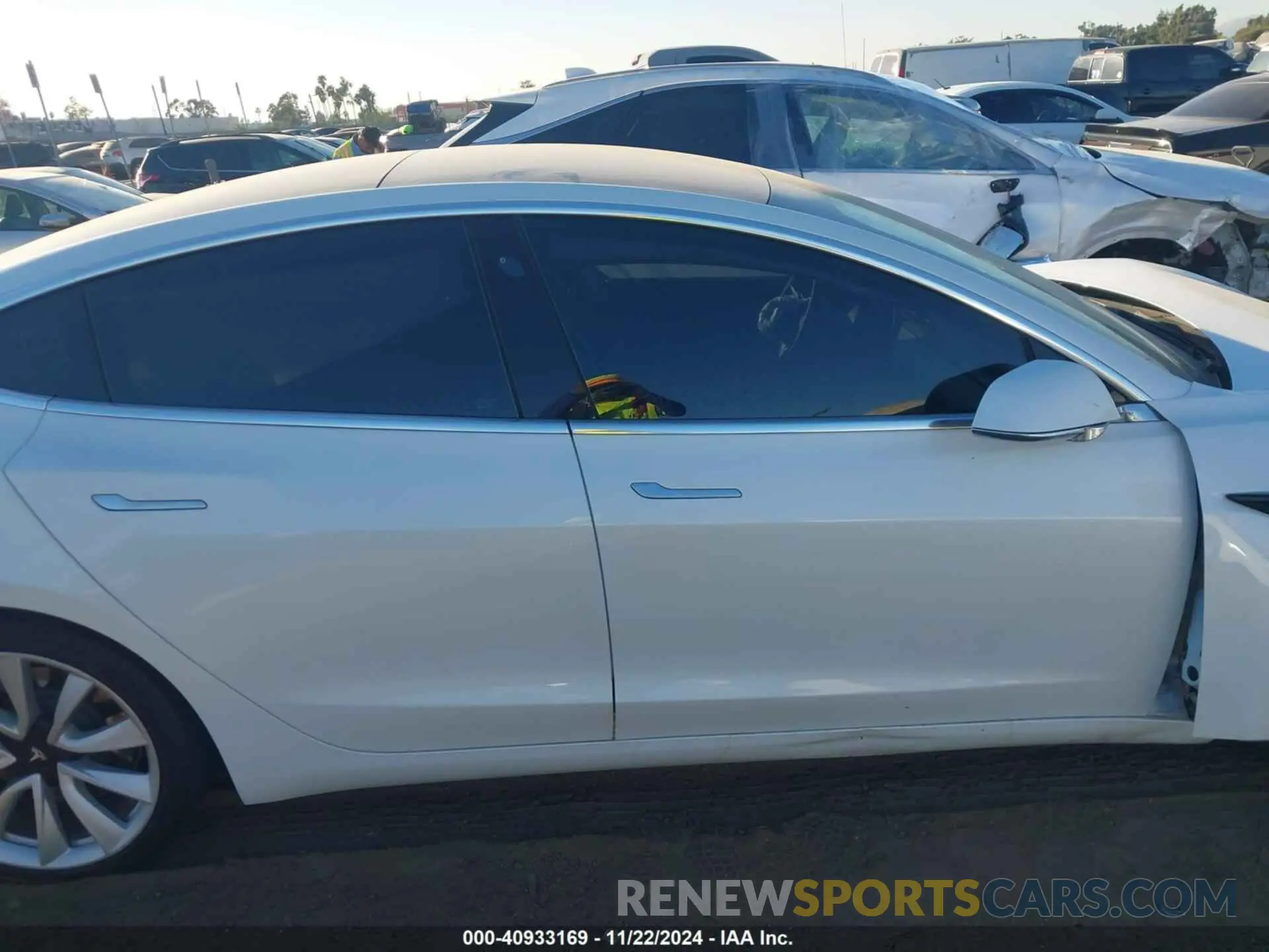 12 fotografías del automóvil dañado 5YJ3E1EB8KF477679 TESLA MODEL 3 2019
