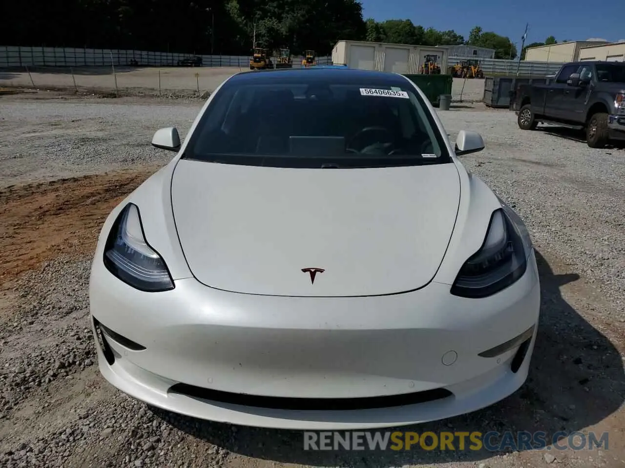 5 fotografías del automóvil dañado 5YJ3E1EB8KF493980 TESLA MODEL 3 2019