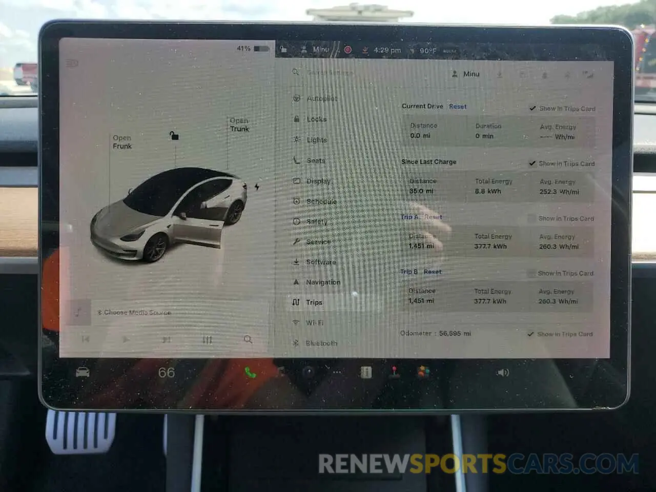 9 fotografías del automóvil dañado 5YJ3E1EB8KF493980 TESLA MODEL 3 2019
