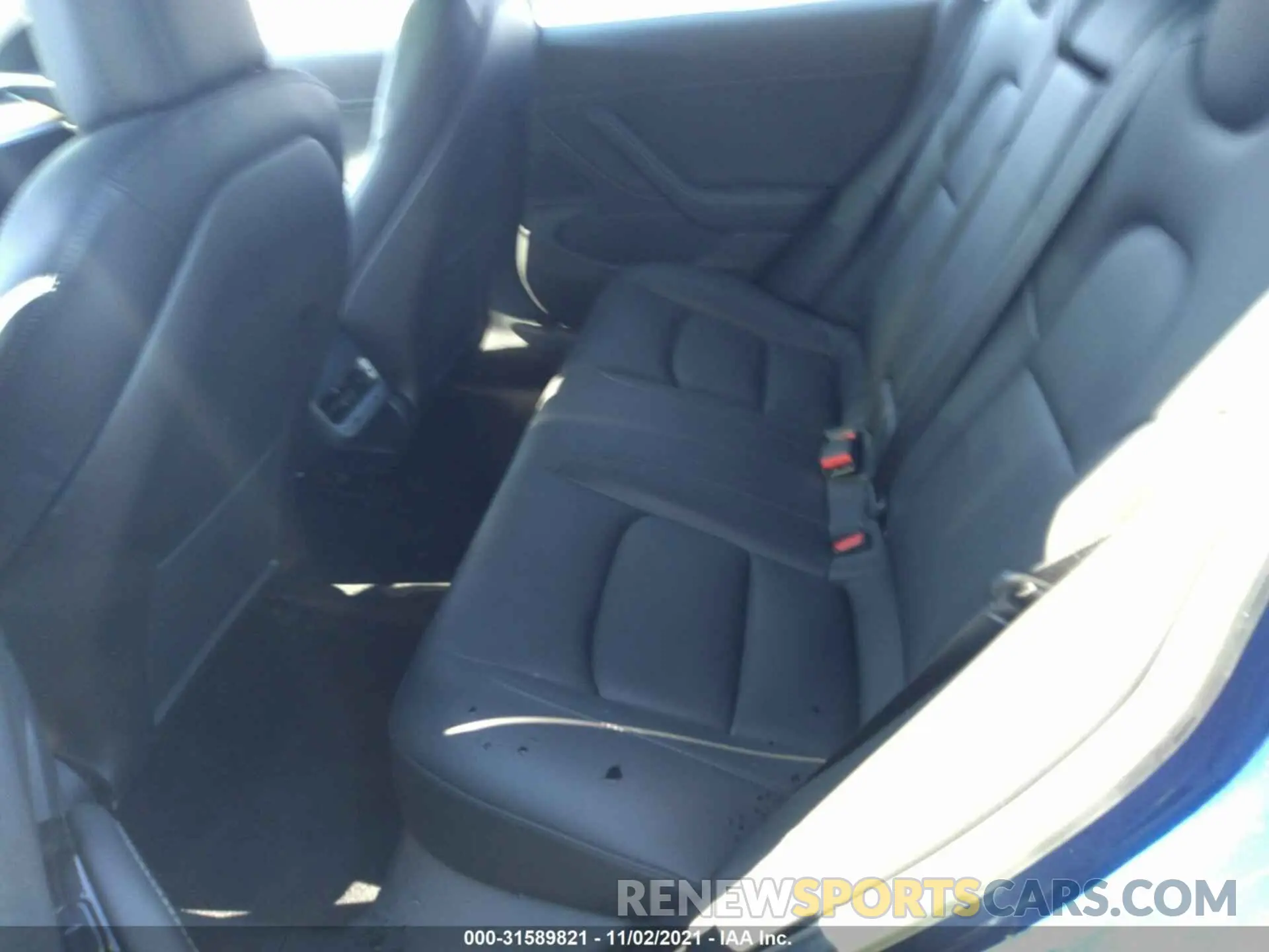 8 fotografías del automóvil dañado 5YJ3E1EB8KF533443 TESLA MODEL 3 2019