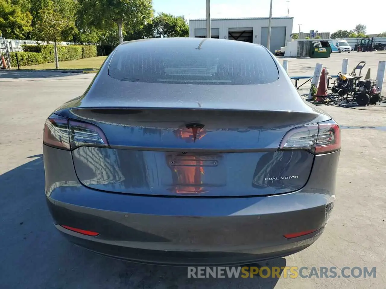 6 fotografías del automóvil dañado 5YJ3E1EB9KF191694 TESLA MODEL 3 2019