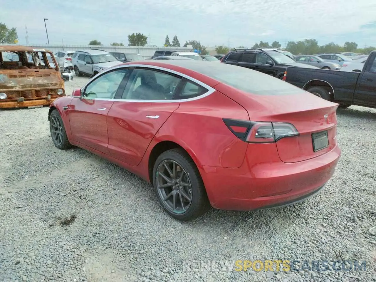 3 fotografías del automóvil dañado 5YJ3E1EB9KF193896 TESLA MODEL 3 2019