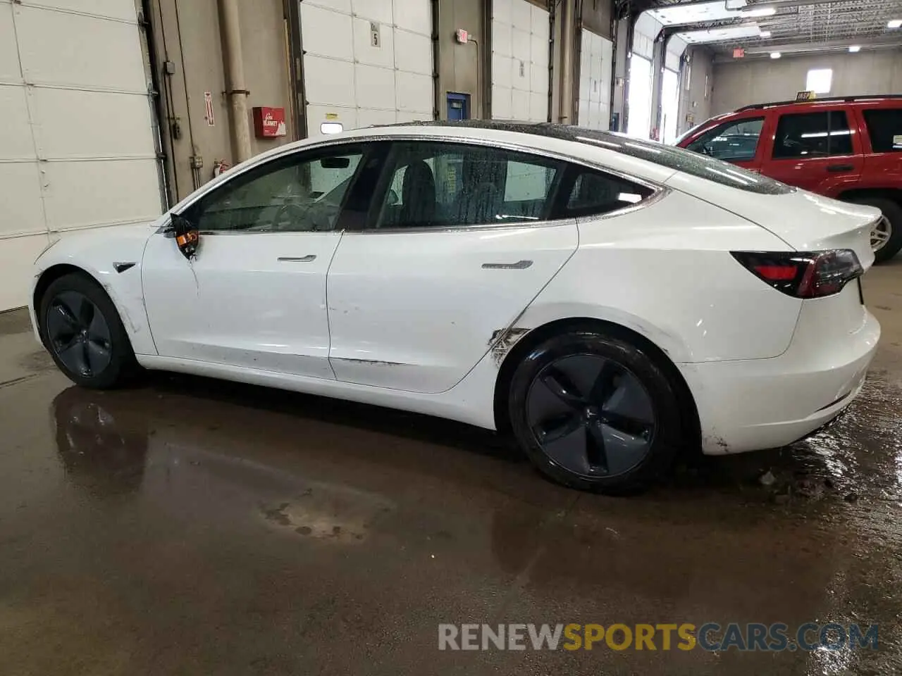 2 fotografías del automóvil dañado 5YJ3E1EB9KF211636 TESLA MODEL 3 2019