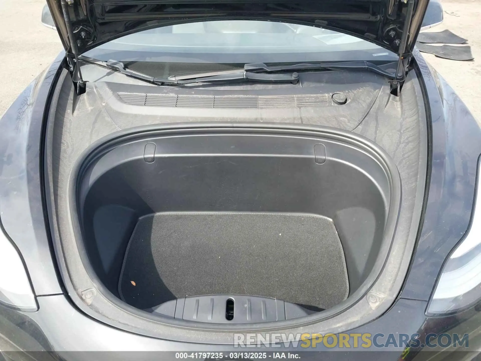 10 fotografías del automóvil dañado 5YJ3E1EB9KF359270 TESLA MODEL 3 2019