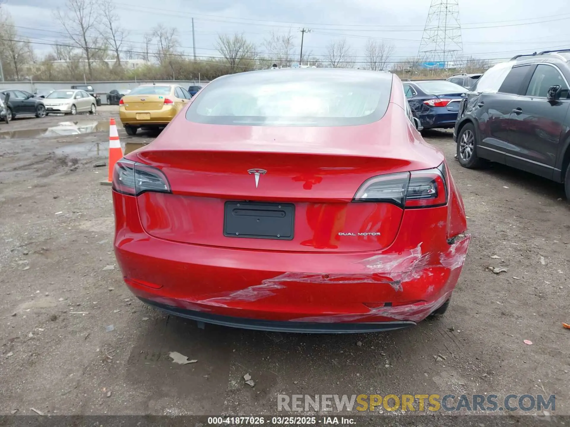 16 fotografías del automóvil dañado 5YJ3E1EB9KF365960 TESLA MODEL 3 2019