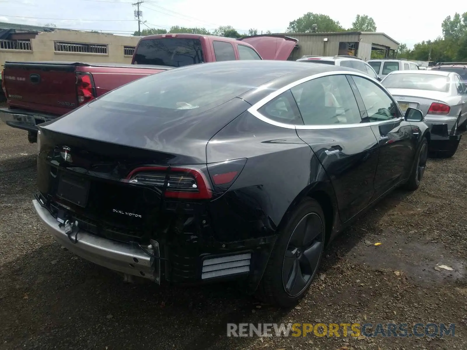 4 fotografías del automóvil dañado 5YJ3E1EB9KF384654 TESLA MODEL 3 2019
