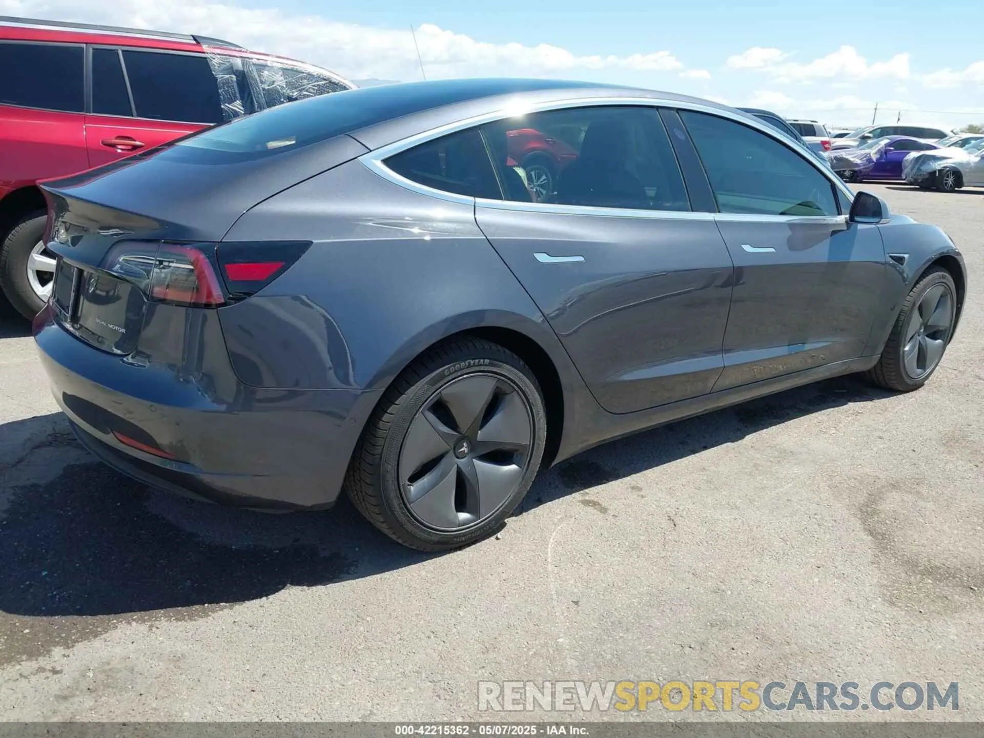 4 fotografías del automóvil dañado 5YJ3E1EB9KF386047 TESLA MODEL 3 2019
