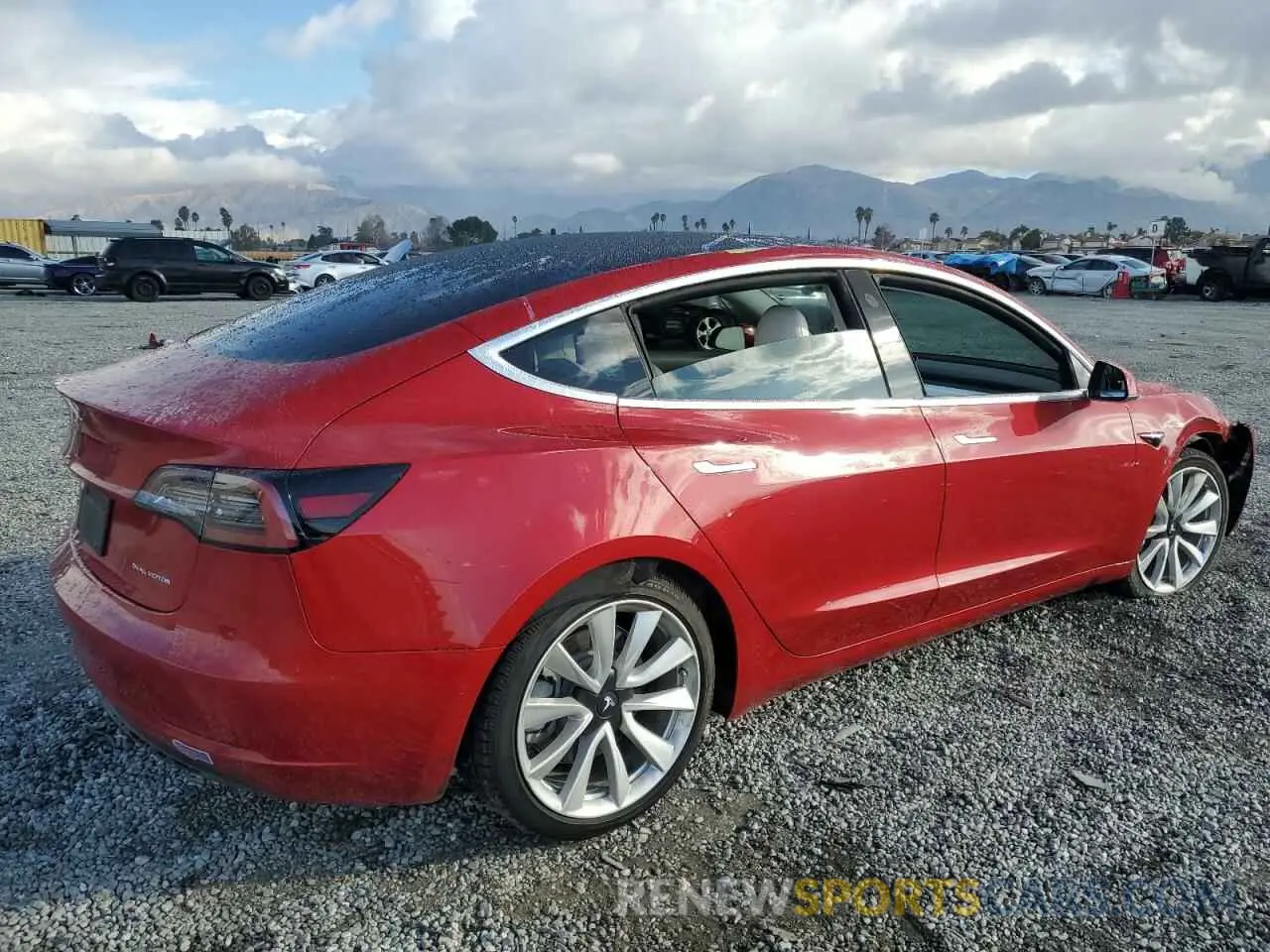 3 fotografías del automóvil dañado 5YJ3E1EB9KF391877 TESLA MODEL 3 2019