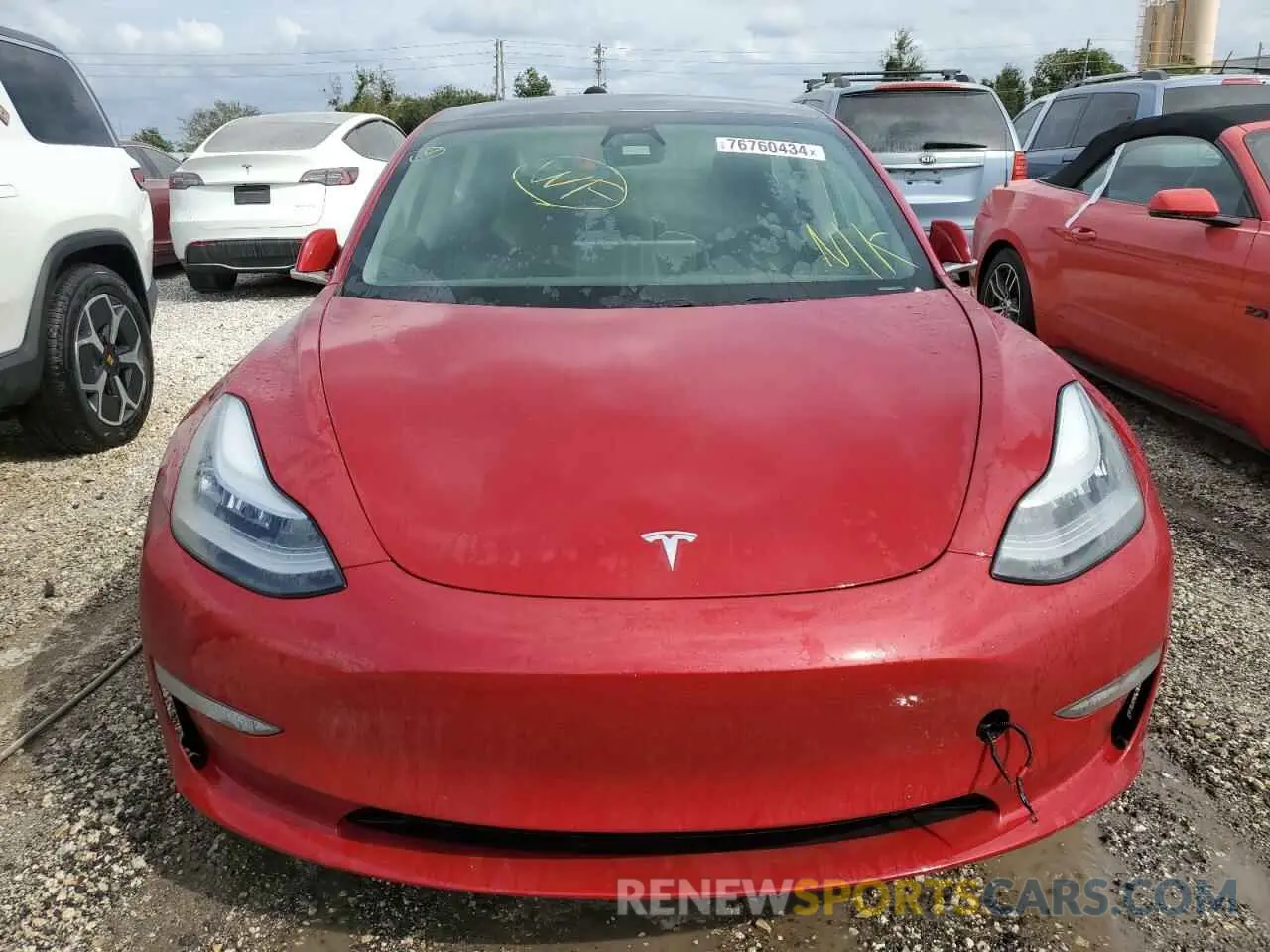 5 fotografías del automóvil dañado 5YJ3E1EB9KF418205 TESLA MODEL 3 2019
