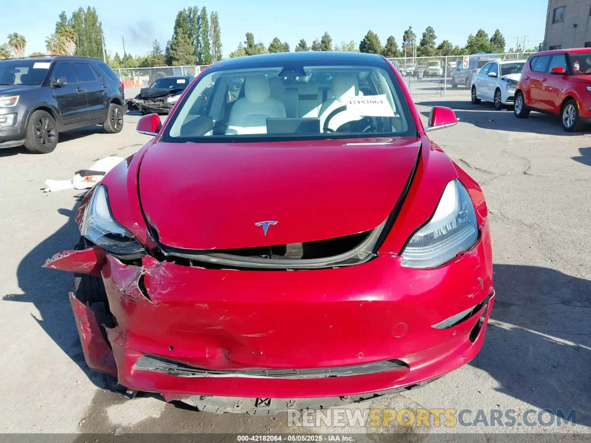 11 fotografías del automóvil dañado 5YJ3E1EB9KF421797 TESLA MODEL 3 2019