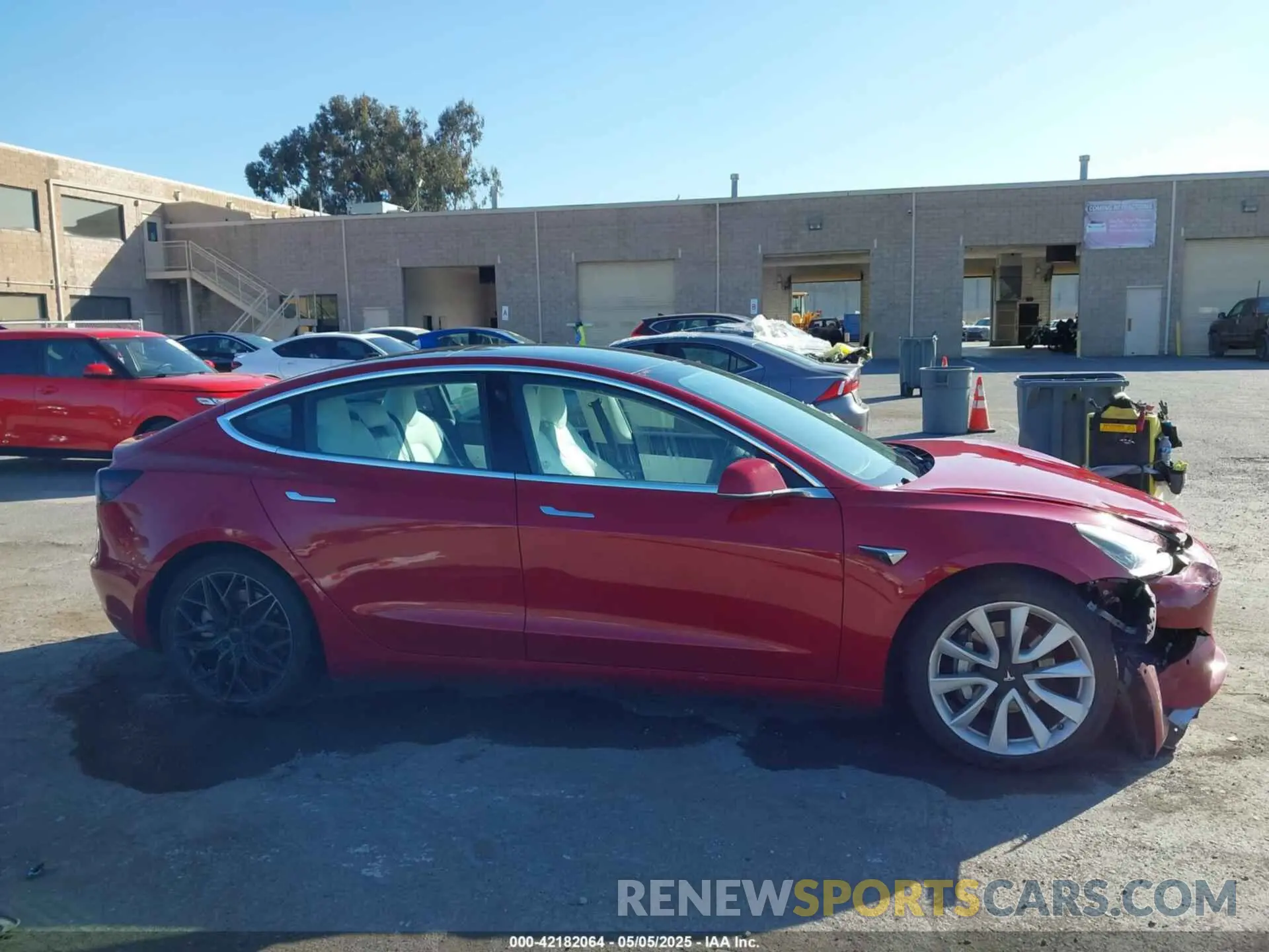 12 fotografías del automóvil dañado 5YJ3E1EB9KF421797 TESLA MODEL 3 2019