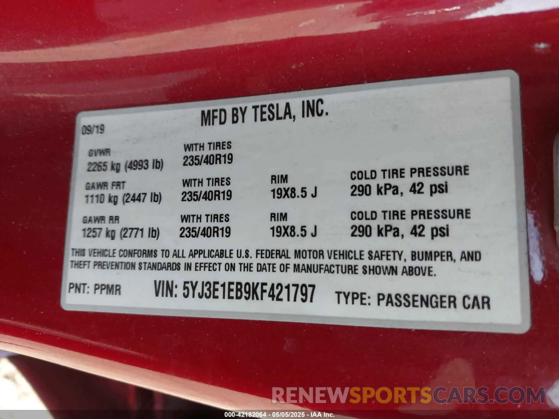 9 fotografías del automóvil dañado 5YJ3E1EB9KF421797 TESLA MODEL 3 2019