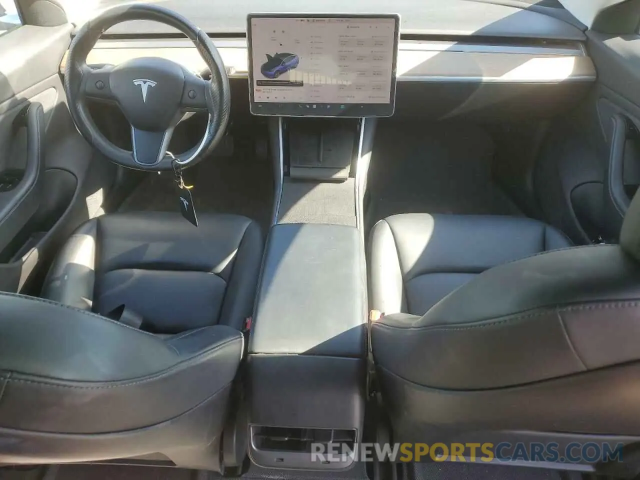 8 fotografías del automóvil dañado 5YJ3E1EB9KF432492 TESLA MODEL 3 2019