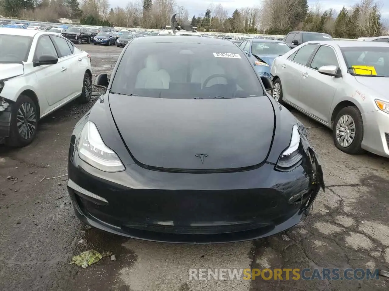 5 fotografías del automóvil dañado 5YJ3E1EB9KF440365 TESLA MODEL 3 2019