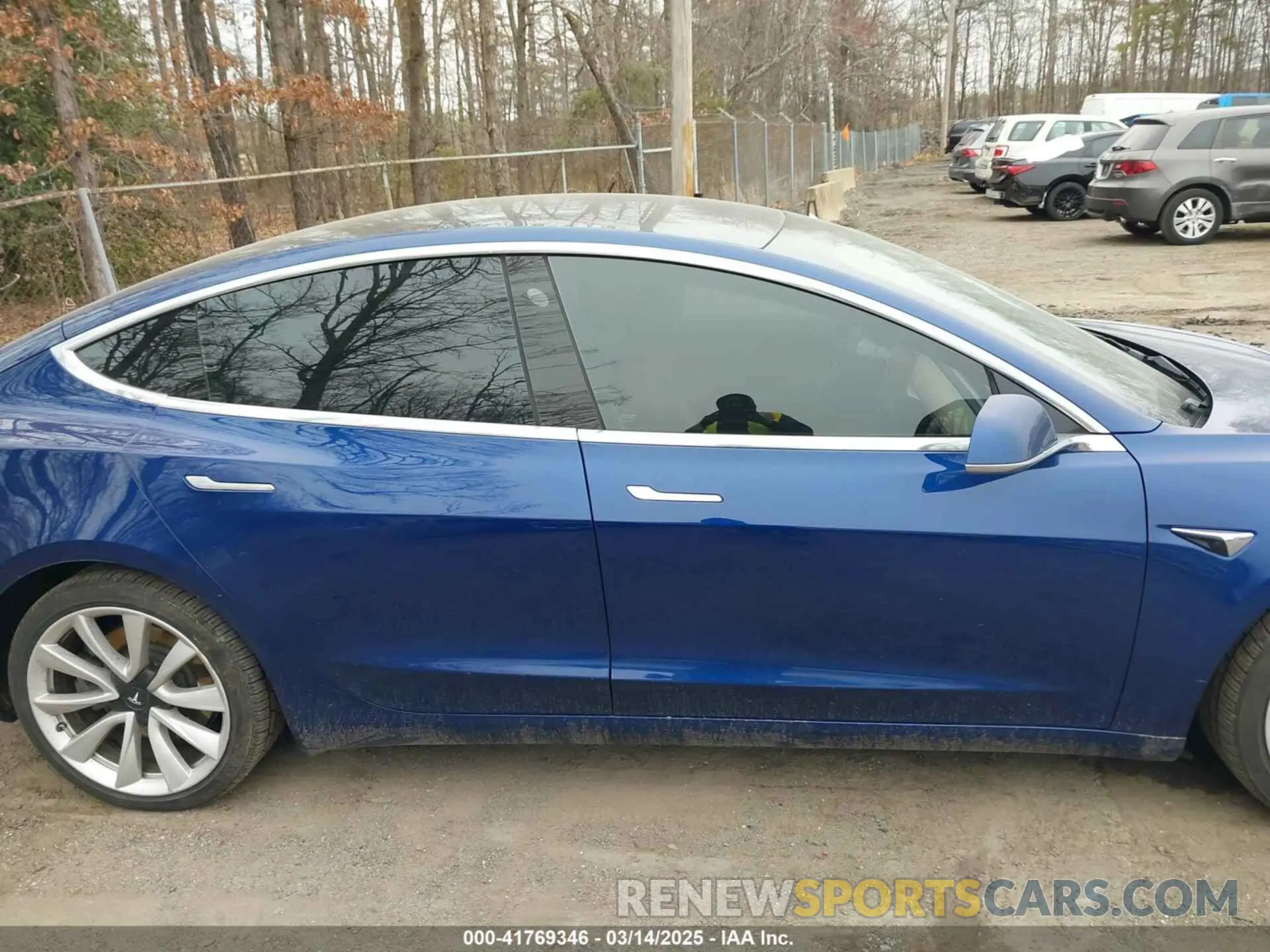 13 fotografías del automóvil dañado 5YJ3E1EB9KF454007 TESLA MODEL 3 2019