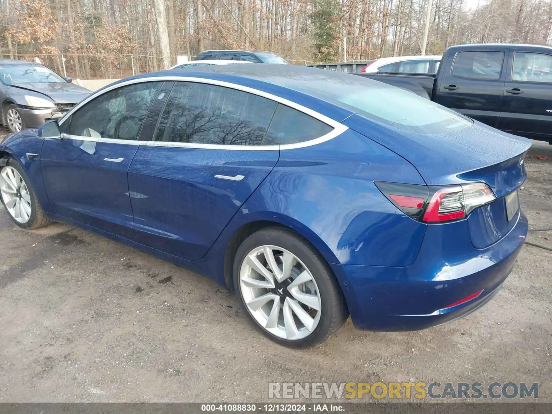 3 fotografías del automóvil dañado 5YJ3E1EB9KF477481 TESLA MODEL 3 2019