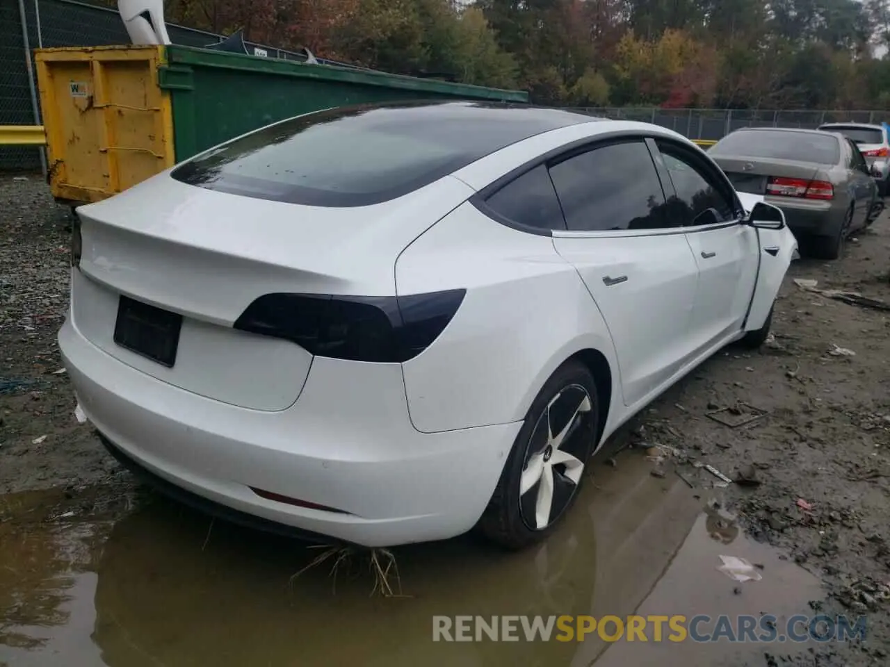 4 fotografías del automóvil dañado 5YJ3E1EB9KF493535 TESLA MODEL 3 2019