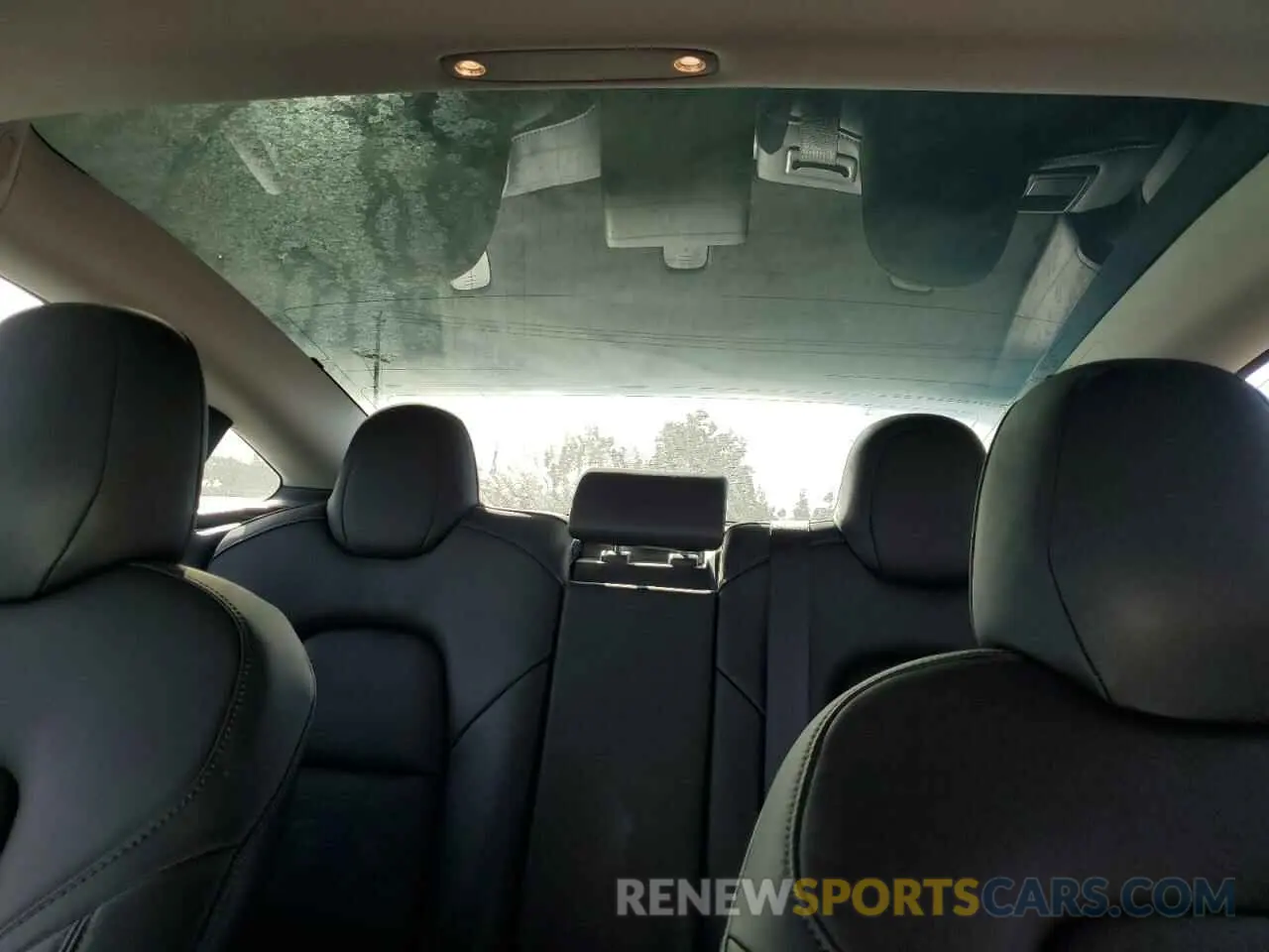 10 fotografías del automóvil dañado 5YJ3E1EB9KF511807 TESLA MODEL 3 2019
