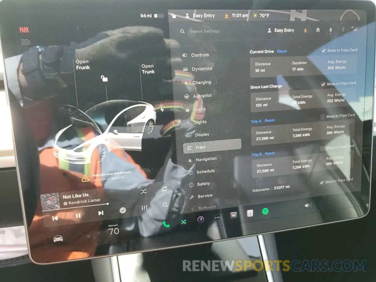 9 fotografías del automóvil dañado 5YJ3E1EB9KF512486 TESLA MODEL 3 2019