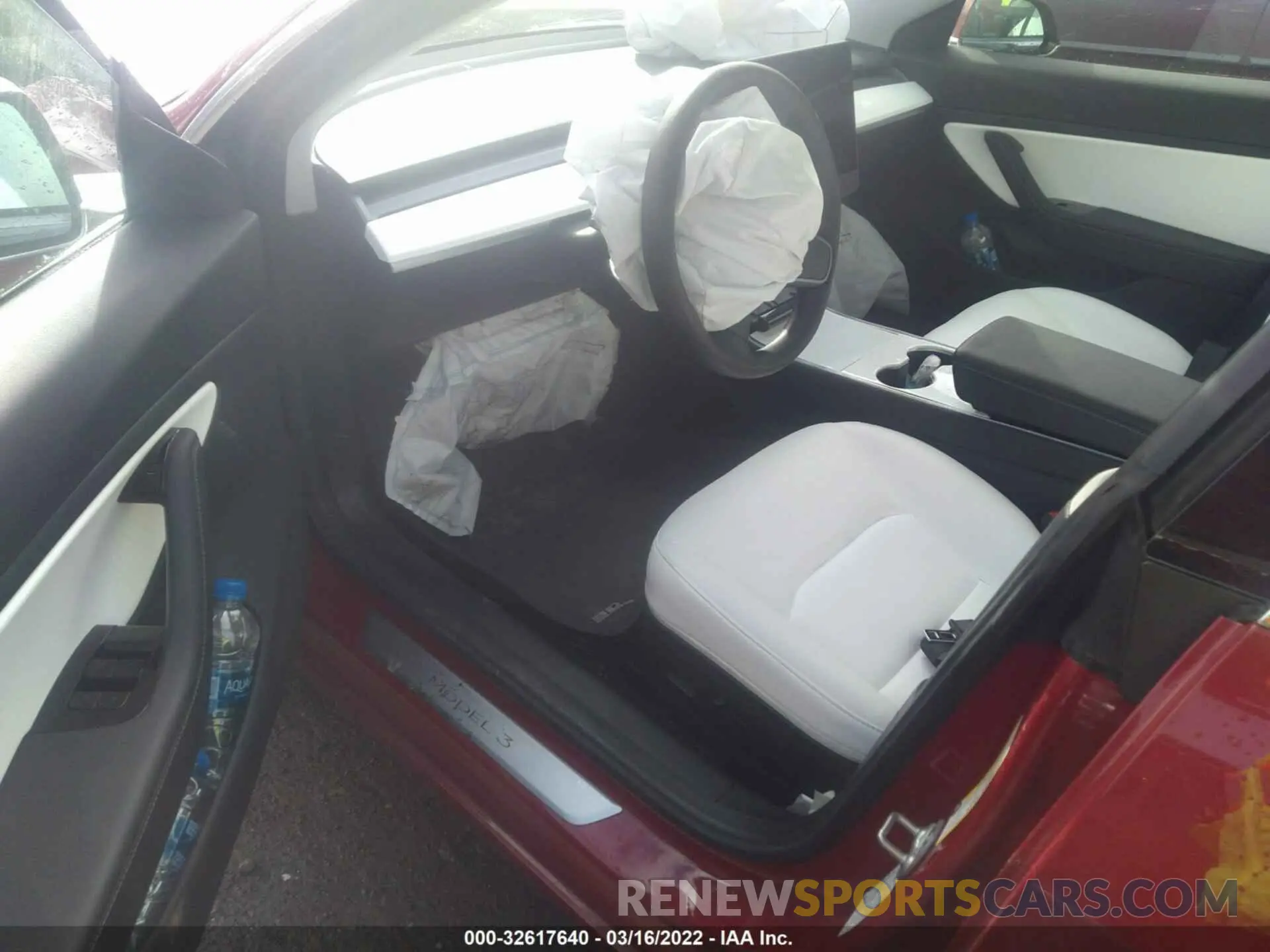 5 fotografías del automóvil dañado 5YJ3E1EB9KF528784 TESLA MODEL 3 2019