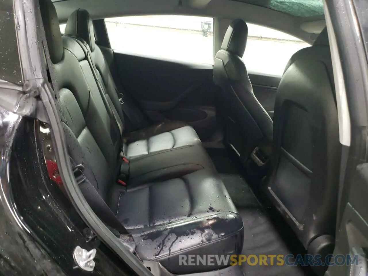 10 fotografías del automóvil dañado 5YJ3E1EBXKF193521 TESLA MODEL 3 2019