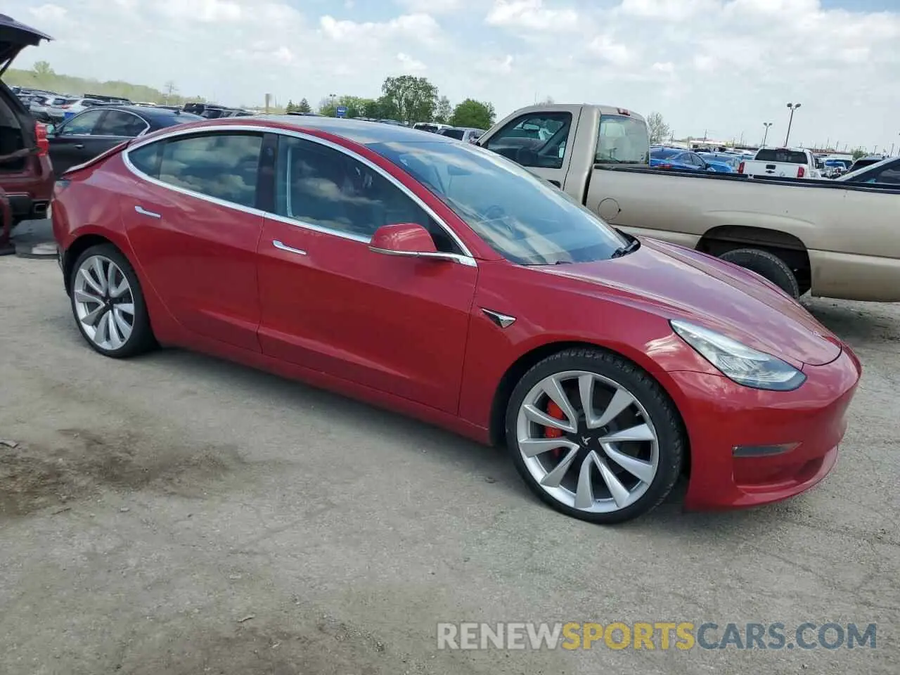 4 fotografías del automóvil dañado 5YJ3E1EBXKF237727 TESLA MODEL 3 2019