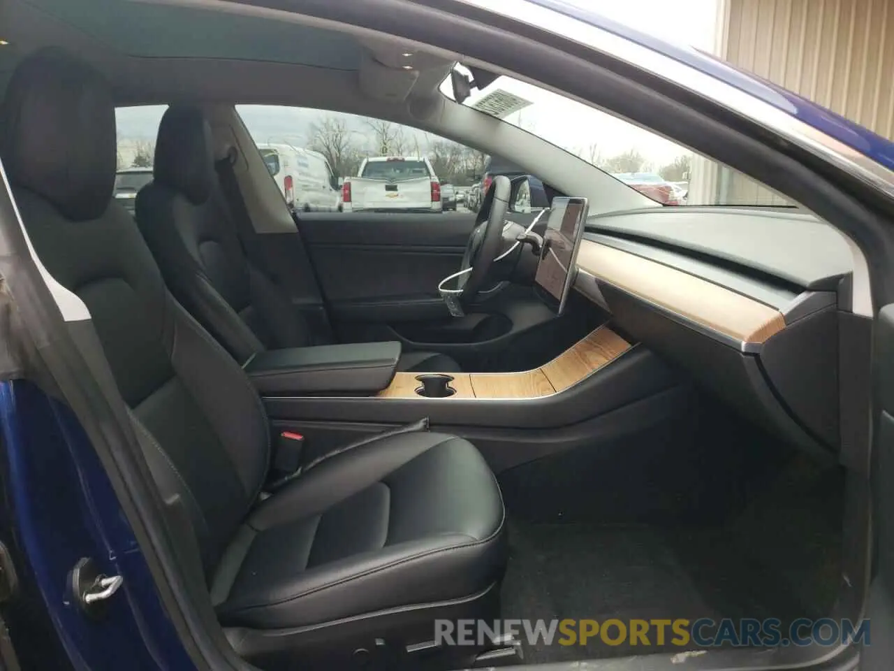 5 fotografías del automóvil dañado 5YJ3E1EBXKF453920 TESLA MODEL 3 2019
