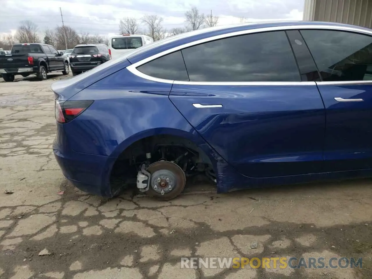 9 fotografías del automóvil dañado 5YJ3E1EBXKF453920 TESLA MODEL 3 2019