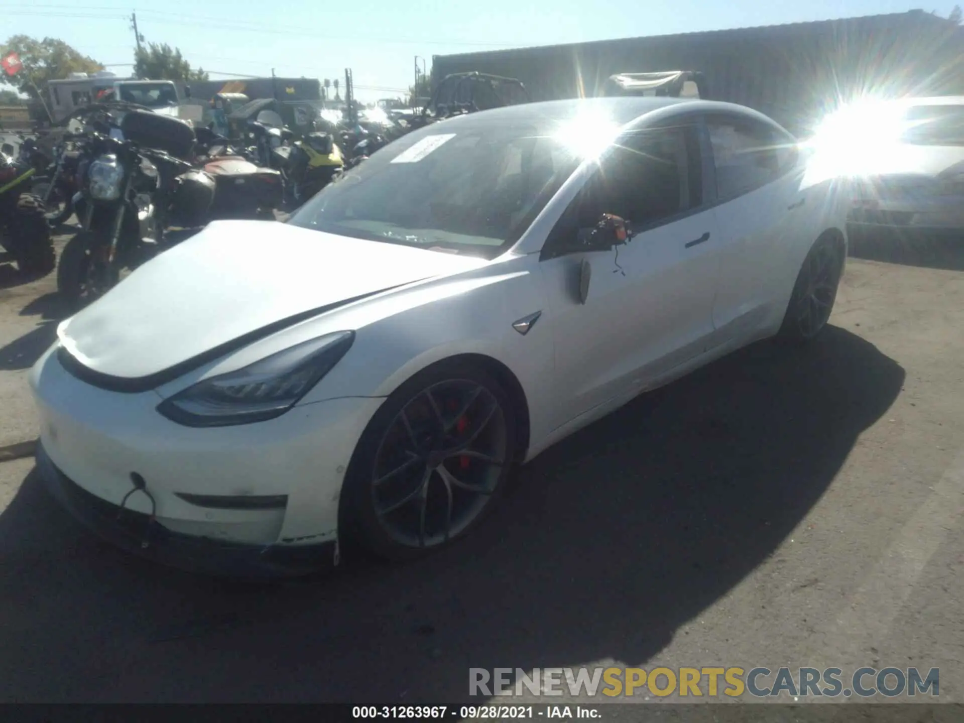 2 fotografías del automóvil dañado 5YJ3E1EBXKF487212 TESLA MODEL 3 2019