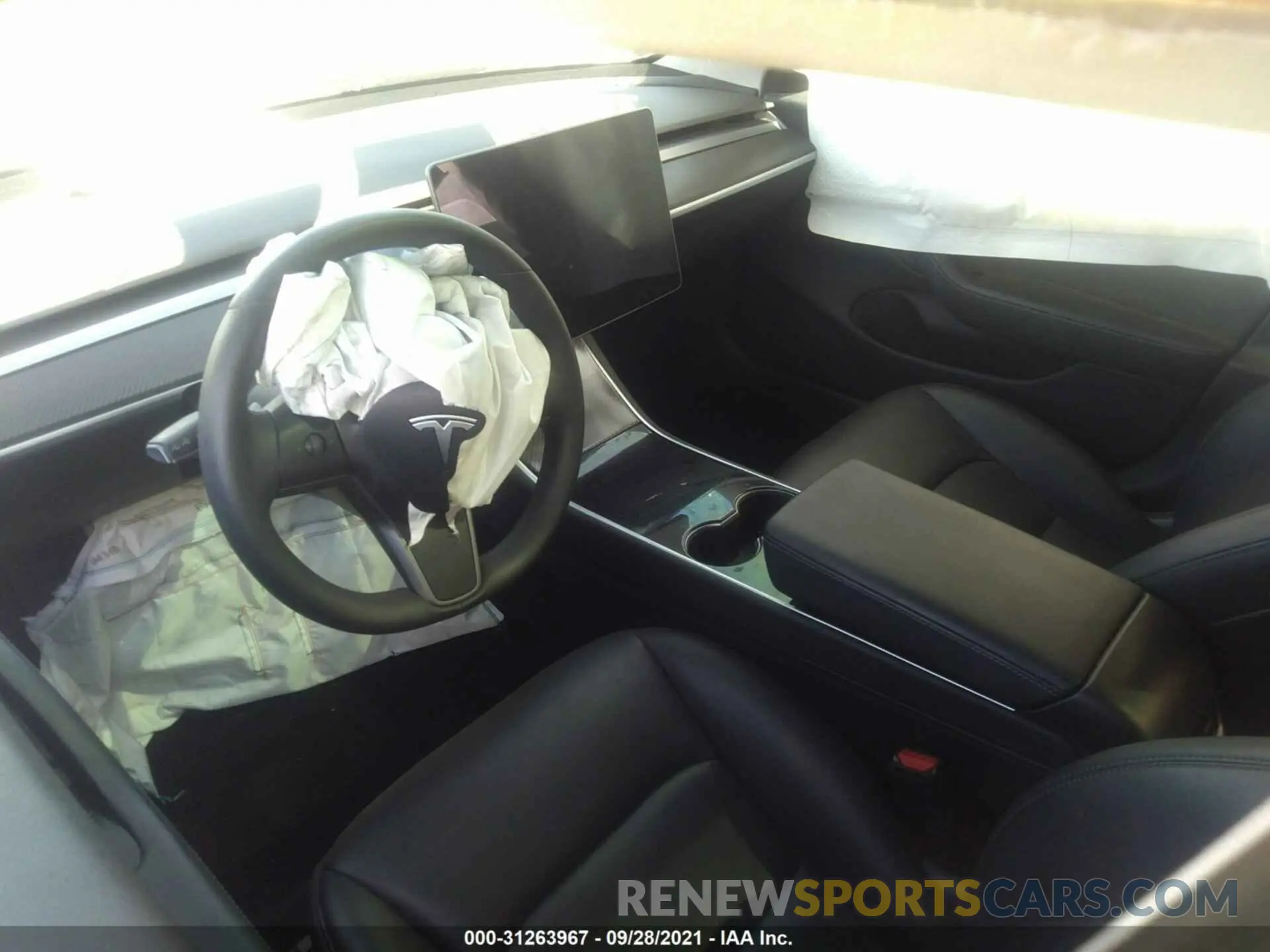 5 fotografías del automóvil dañado 5YJ3E1EBXKF487212 TESLA MODEL 3 2019